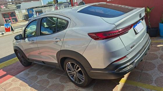 FIAT FASTBACK 1.0 TURBO 200 FLEX CVT FIAT FASTBACK 1.0 TURBO 200 FLEX CVT